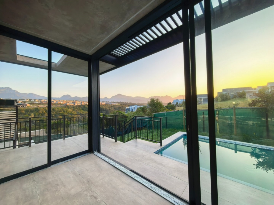 4 Bedroom Property for Sale in Welgelegen Western Cape
